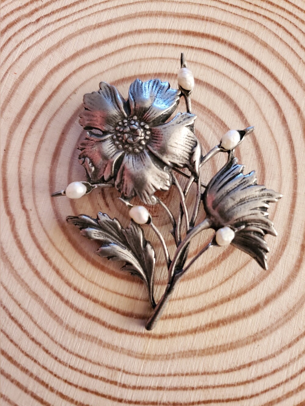 Vtg. Silver Pewter Flower Boquet Brooch